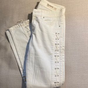 White skinny jeans blank NYC
